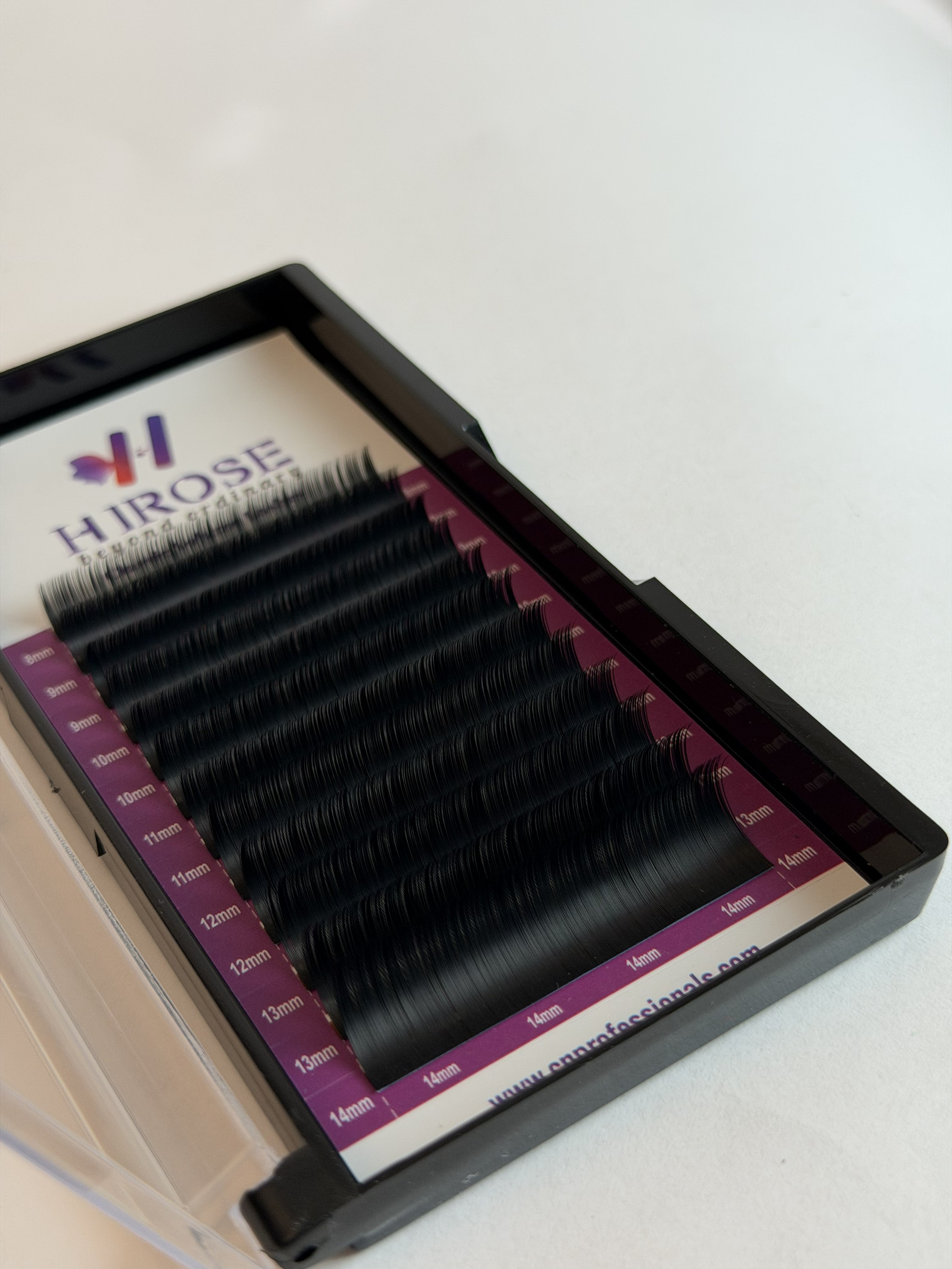 Classic Volume Lashes 0.10 C Mix Curl – vassoio vista frontale – CN Professionals